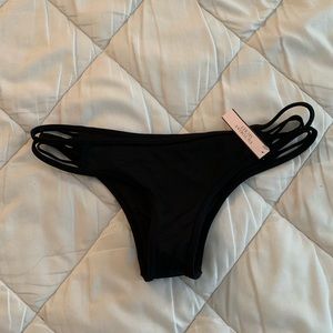 NWT Victoria’s Secret Bikini Bottom